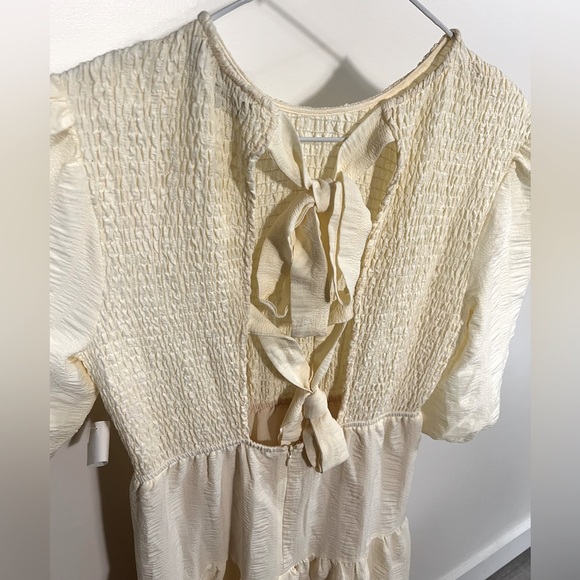 NWT En Saison smocked, tie back tiered tea length dress - tag price $111 SZ XS - Picture 6 of 10